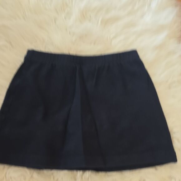 Lands' End Navy Button-Accent Skort - Picture 6 of 6